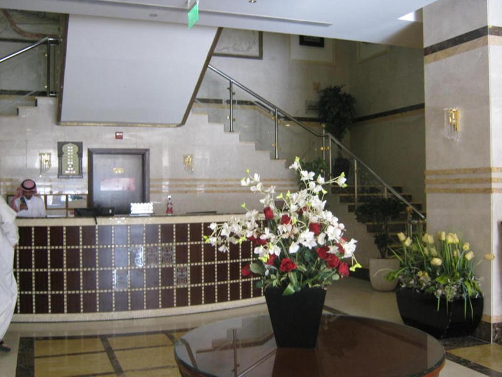 Hotel Durrat Al Eiman 3*